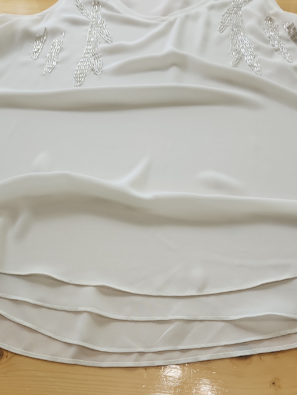 Alfani Ivory Chiffon V-neck Blouse Beaded Sleeveless Flowy Top Size 16 - Picture 11 of 17
